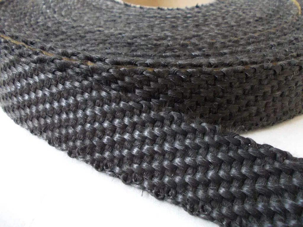 Guarnizione piatta nera autoadesiva 40x3mm cordone di tenuta