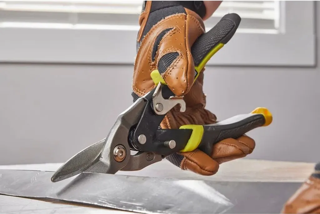 Cisaille à tôle Ryobi RHASS haute performance avec verrou de sécurité - 4