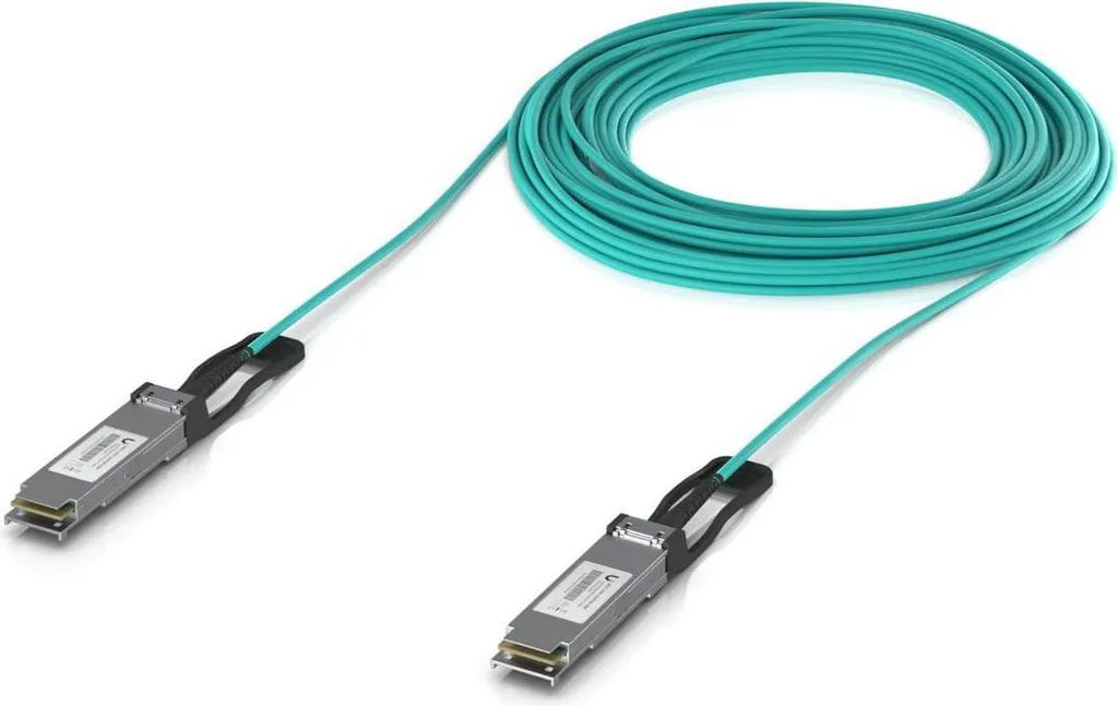 Câble QSFP28 Longue Portée Ubiquiti 100 Gbps DAC pour Réseaux Fibre