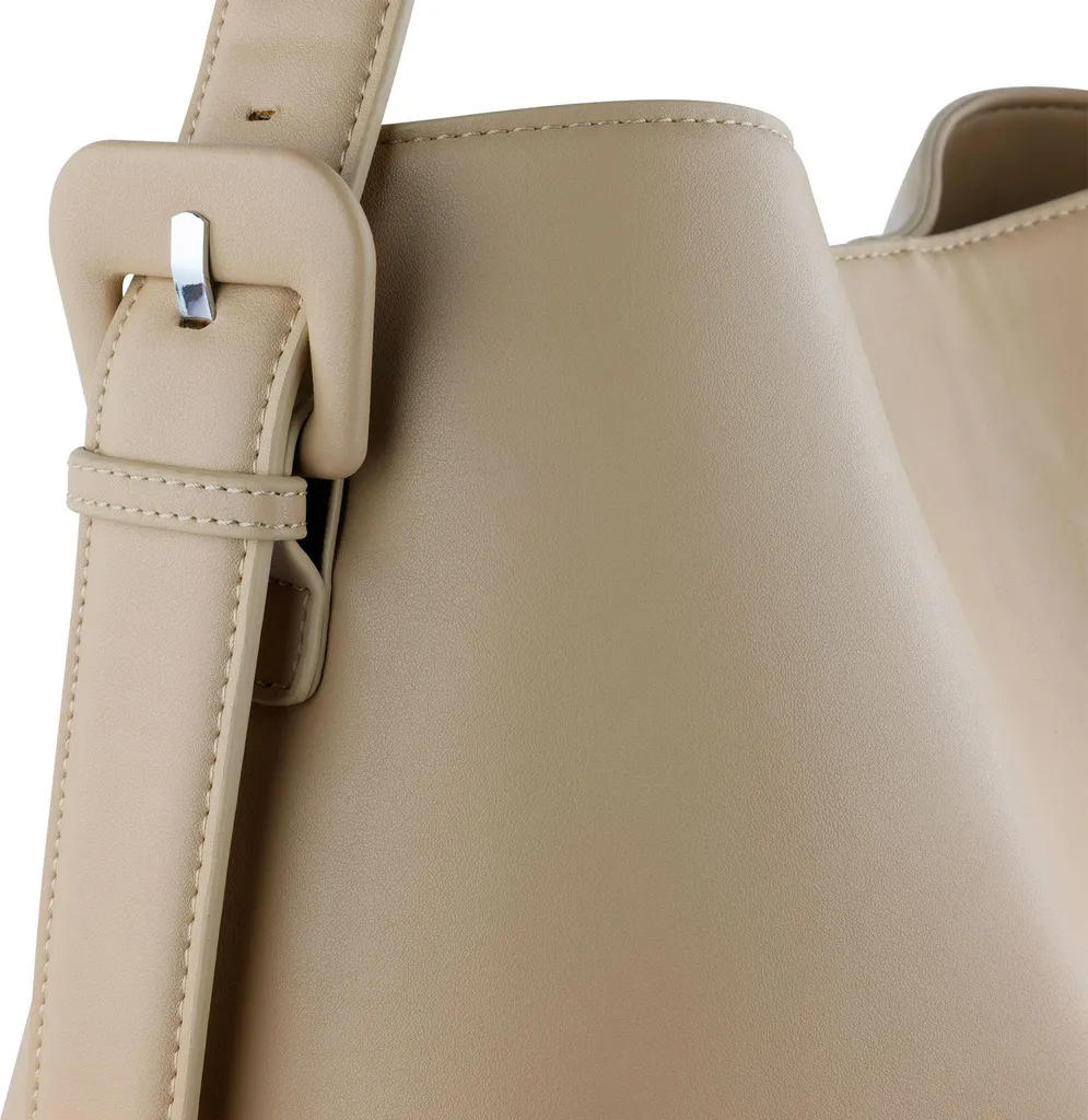 Petit sac à épaule bugatti Luna Beige idéal pour sorties et soirées