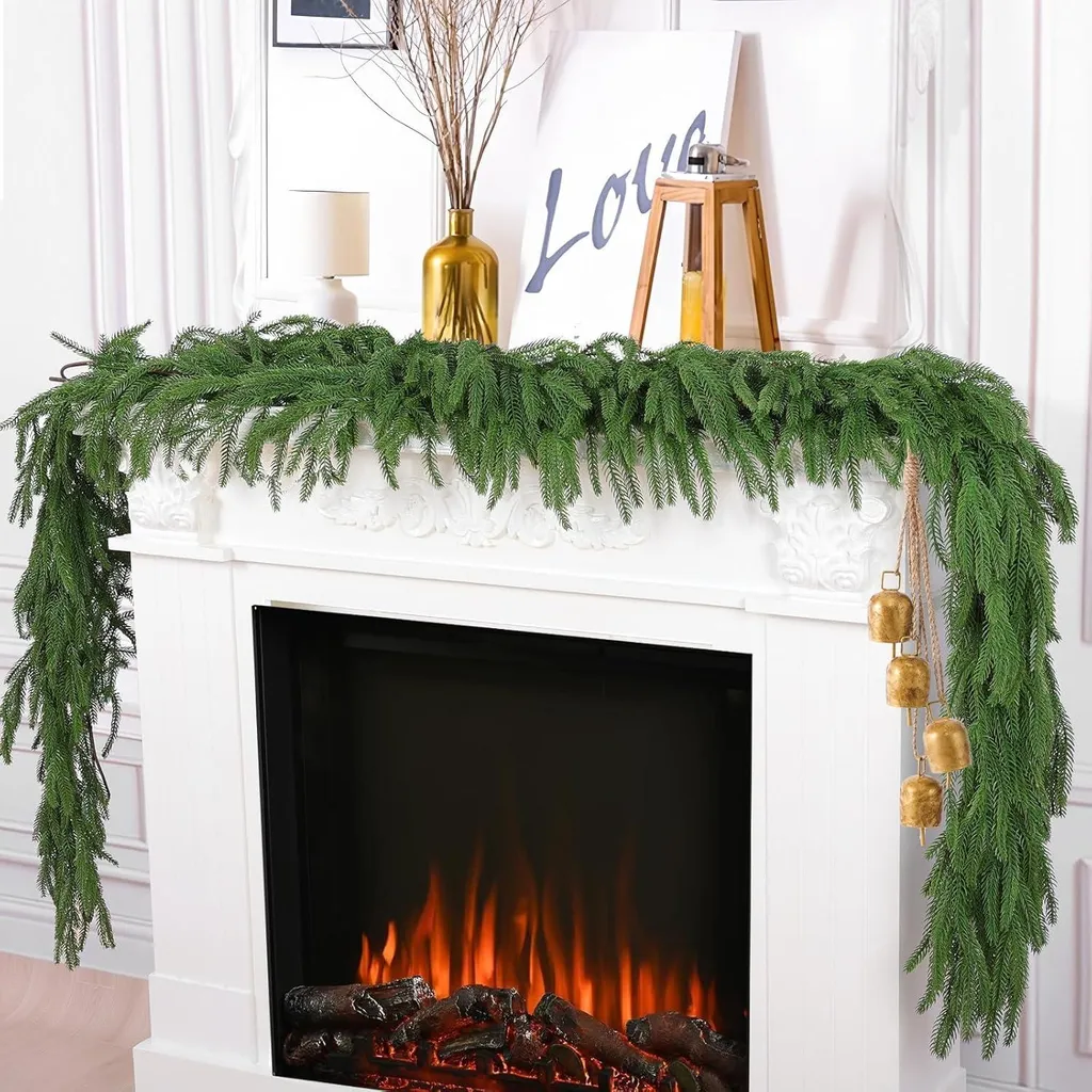 Couronne de Noël pour escalier et porte en pin de Norfolk artificiel durable