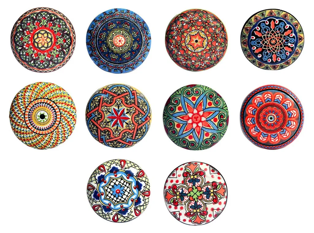 Rénovez vos tiroirs anciens avec nos boutons en céramique floraux de 40 mm