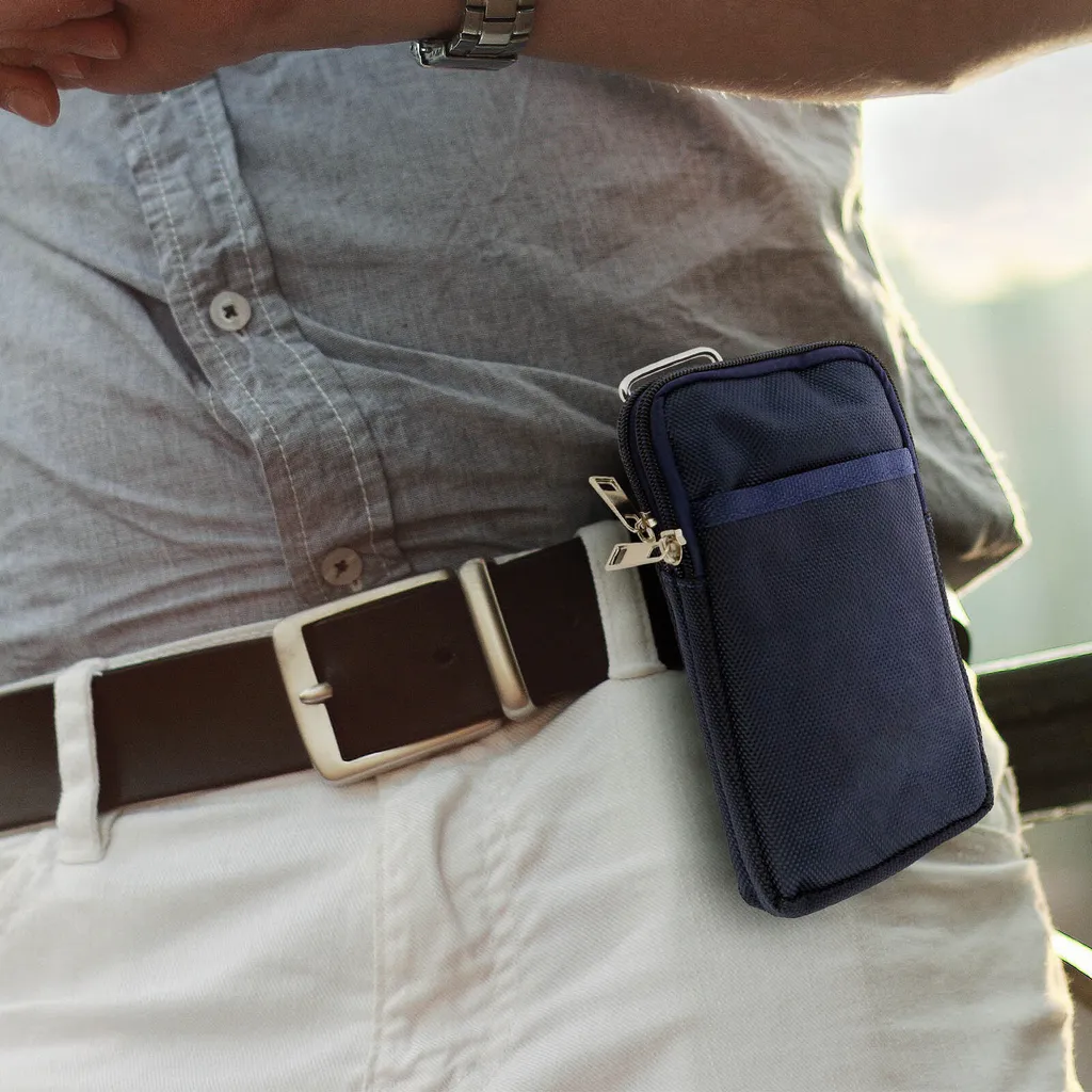 Borsa Smartphone XXL Nylon Blu con Moschettone: Protezione e Praticità - 3