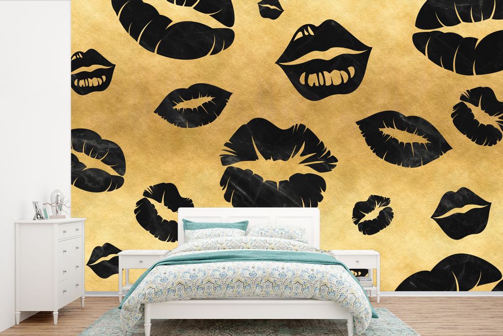 MuchoWow Fototapete für Wohnzimmer oder Schlafzimmer Wandtapete Vinyl Motivtapete Muster - Kuss - Gold - Schwarz - 390x260 cm - Papiertapete