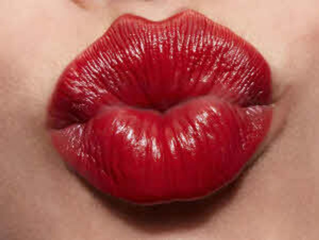 AVON Ultra Creamy Lippenstift 58 C Red Supreme