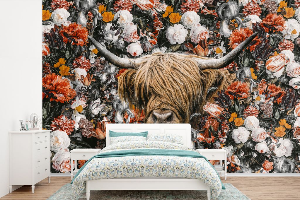 MuchoWow Fototapete für Wohnzimmer oder Schlafzimmer Wandtapete Vinyl Motivtapete Schottischer Highlander - Blumen - Schwarz - Weiß - 390x260 c...