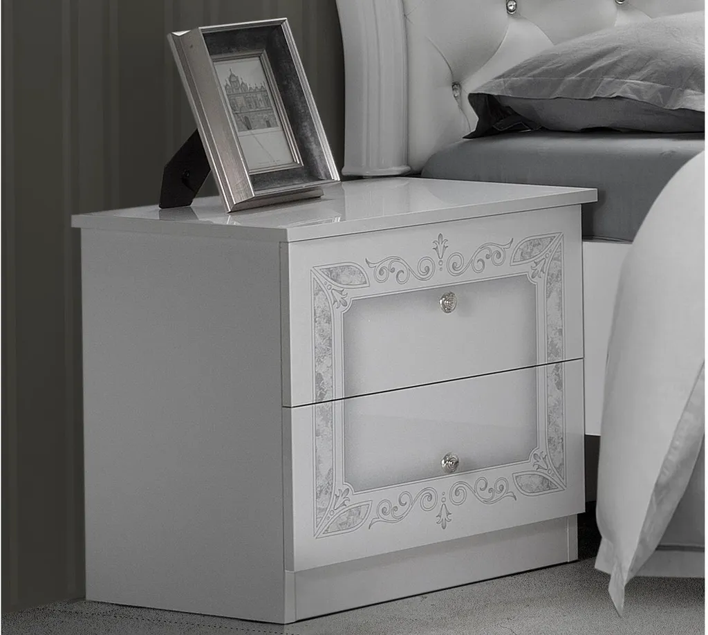 Aménagez votre Chambre avec le Set de 2 Tables de Chevet Langston