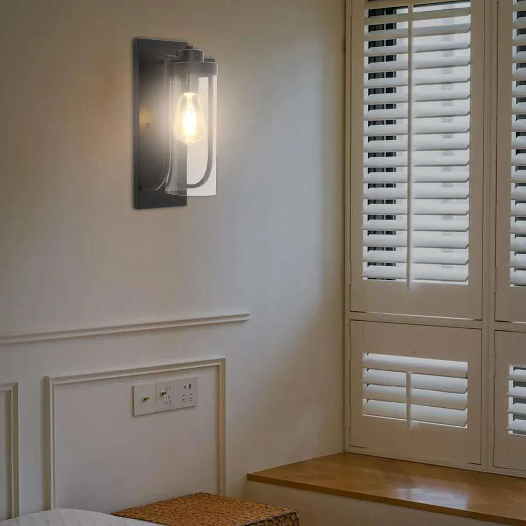 Applique murale noire E27 : la solution pour un éclairage puissant et chic