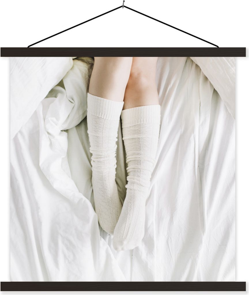 MuchoWow Textilposter Winter - Socken - Weiß 90x90 cm mit schwarzem Rahmen - Magnetisches
