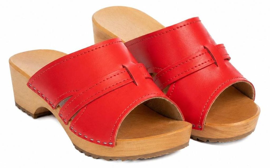 Damen Holzclogs dunklem Rot aus Echtleder – Klassische Produktbild 