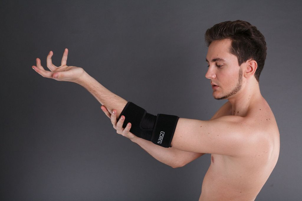 LOREY - Hochwertige Ellenbogenbandage aus offenporigem Produktbild 5