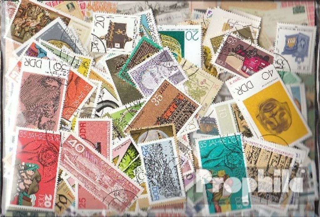 Briefmarken DDR 500 verschiedene Marken
