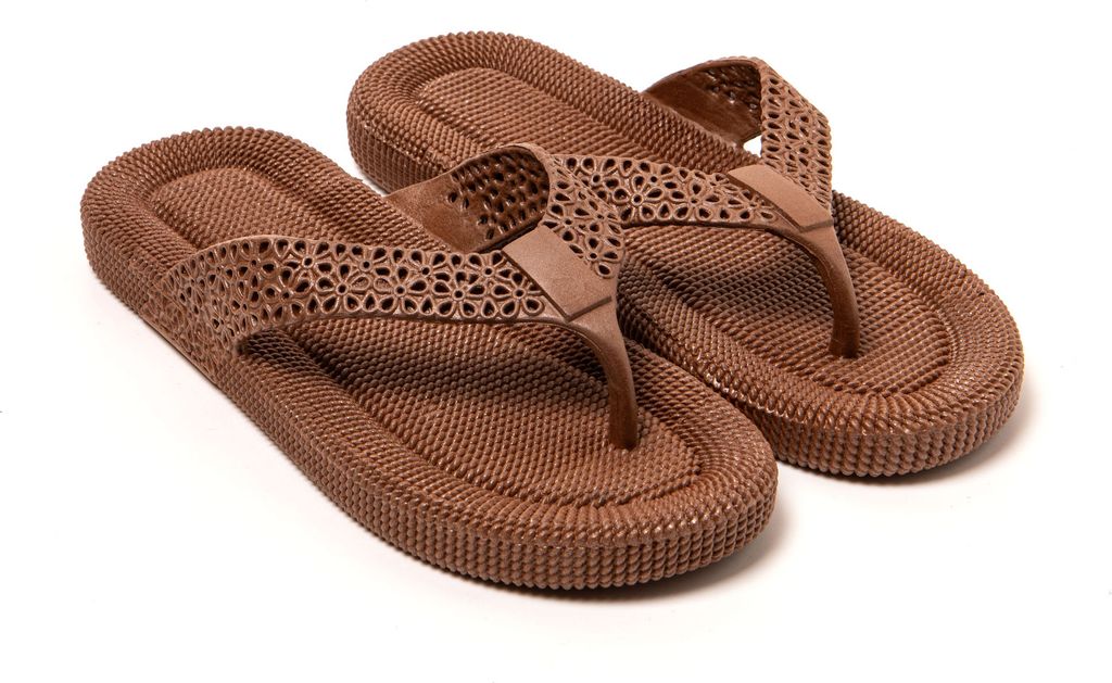 BRASILERAS Damen Sandalen mit rutschfester Sohle bequem schuhe für strand/schwimmbad/stadt braun 39 EU - UBFOPE