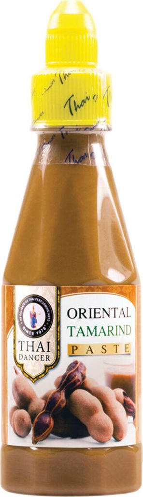 A bottle of Thai Dancer Oriental Tamarind Paste.