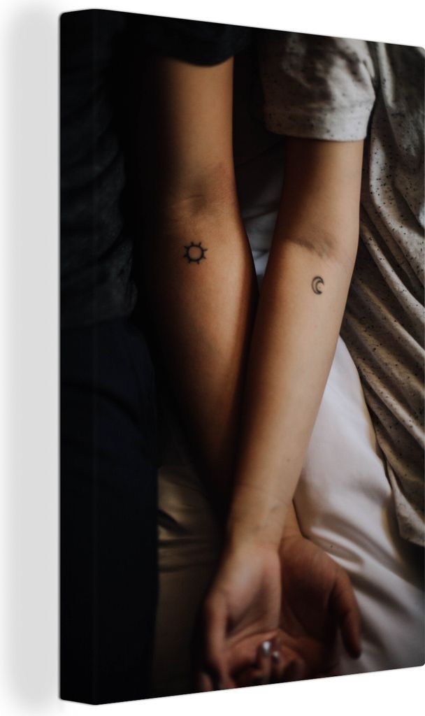 OneMillionCanvasses - Leinwandbilder - 90x140 cm, Mond - Sonne - Tattoo, Wandbilder Kunstdruck Wanddekoration - Wandschmucke - Schlafzimmer