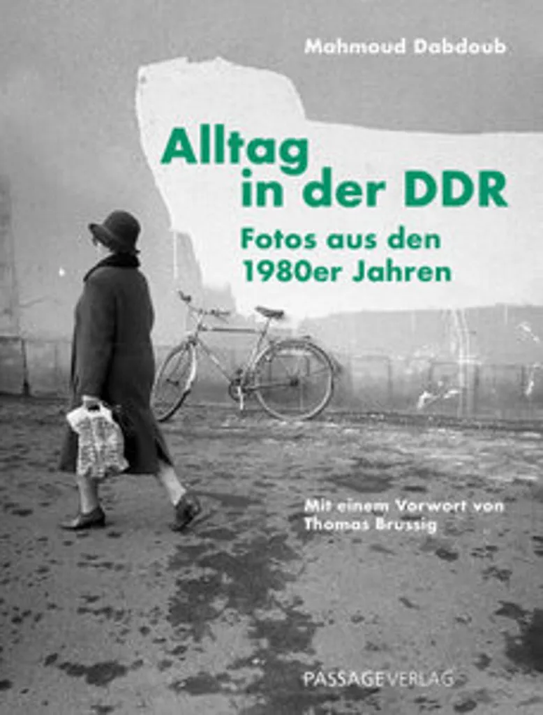 Découvrez la Vie en Allemagne de l'Est avec le Livre Alltag in der DDR