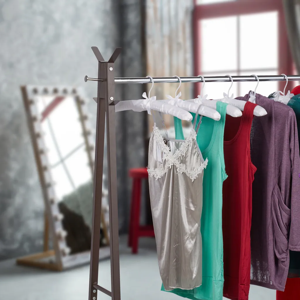 Grucce In Velluto Bianco 30 Pezzi: Le Salvaspazio Anti-scivolo Per Un Armadio Da Sogno! Perfette Per Cappotti, Pantaloni E Abiti.