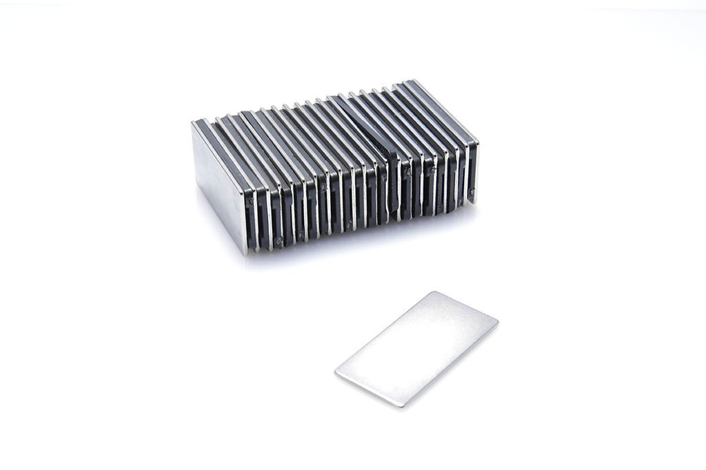 Neodym Magnete 30 x 15 x 1 mm N38 Quader Case - 10 Stück, Extrem stark, Magnettafeln, Kühlschränke, Whiteboards, DIY