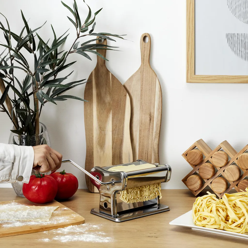 Machine à pâtes réglable 9 épaisseurs en inox avec manivelle fluide