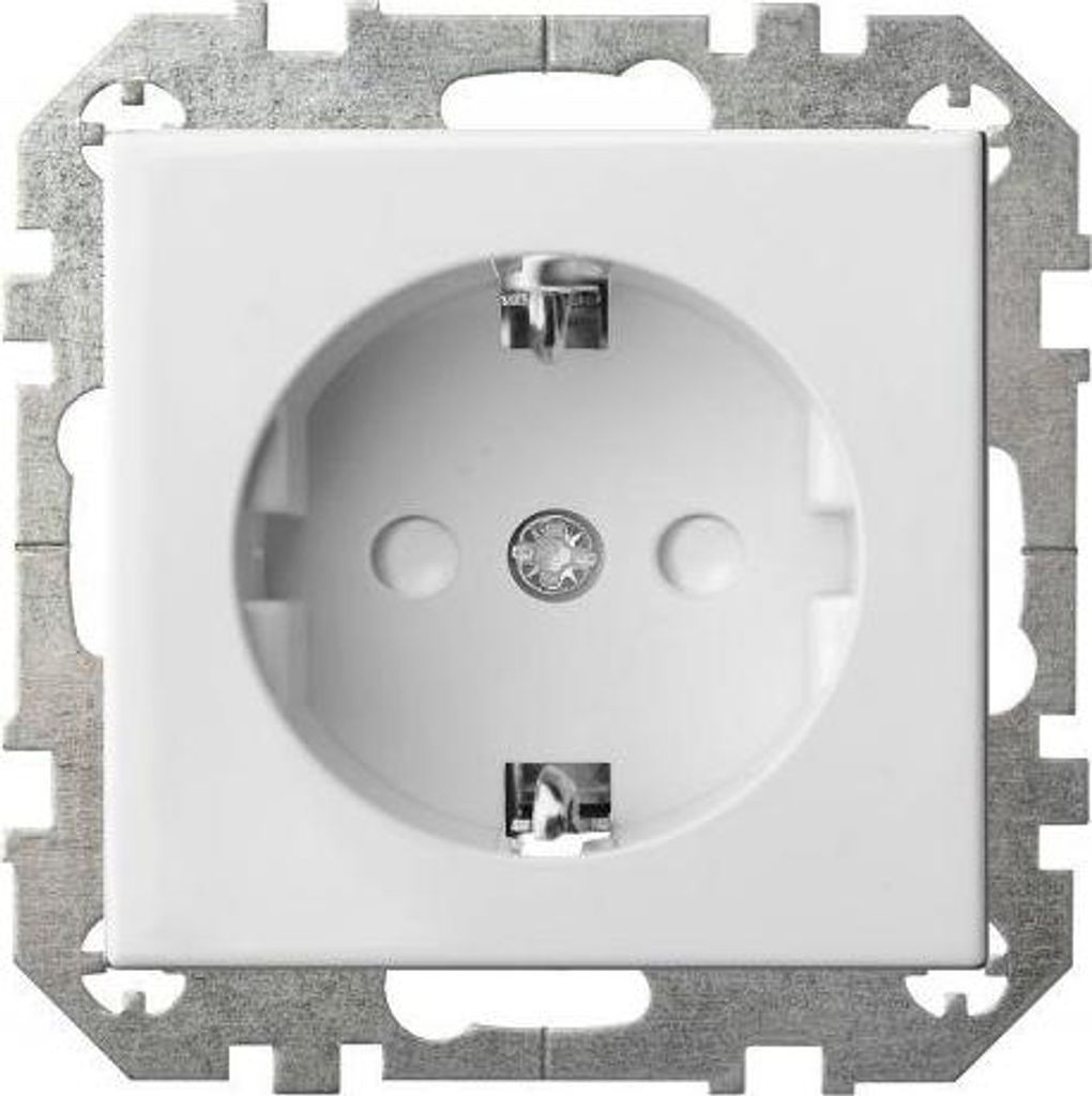 Liregus Socket Outlet With Earth Child Prot.