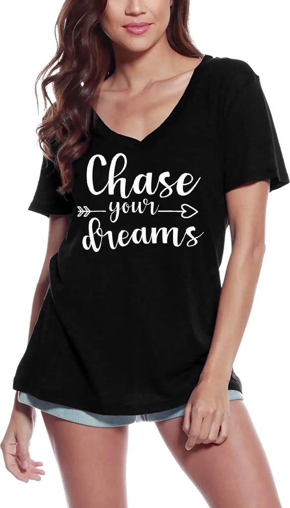 Damen Grafik T-Shirt V-Ausschnitt Verfolge deine Träume – Chase Your Dreams – Öko-Verantwortlich Vintage Jahrgang Kurzarm Lustige Druck Gebur...