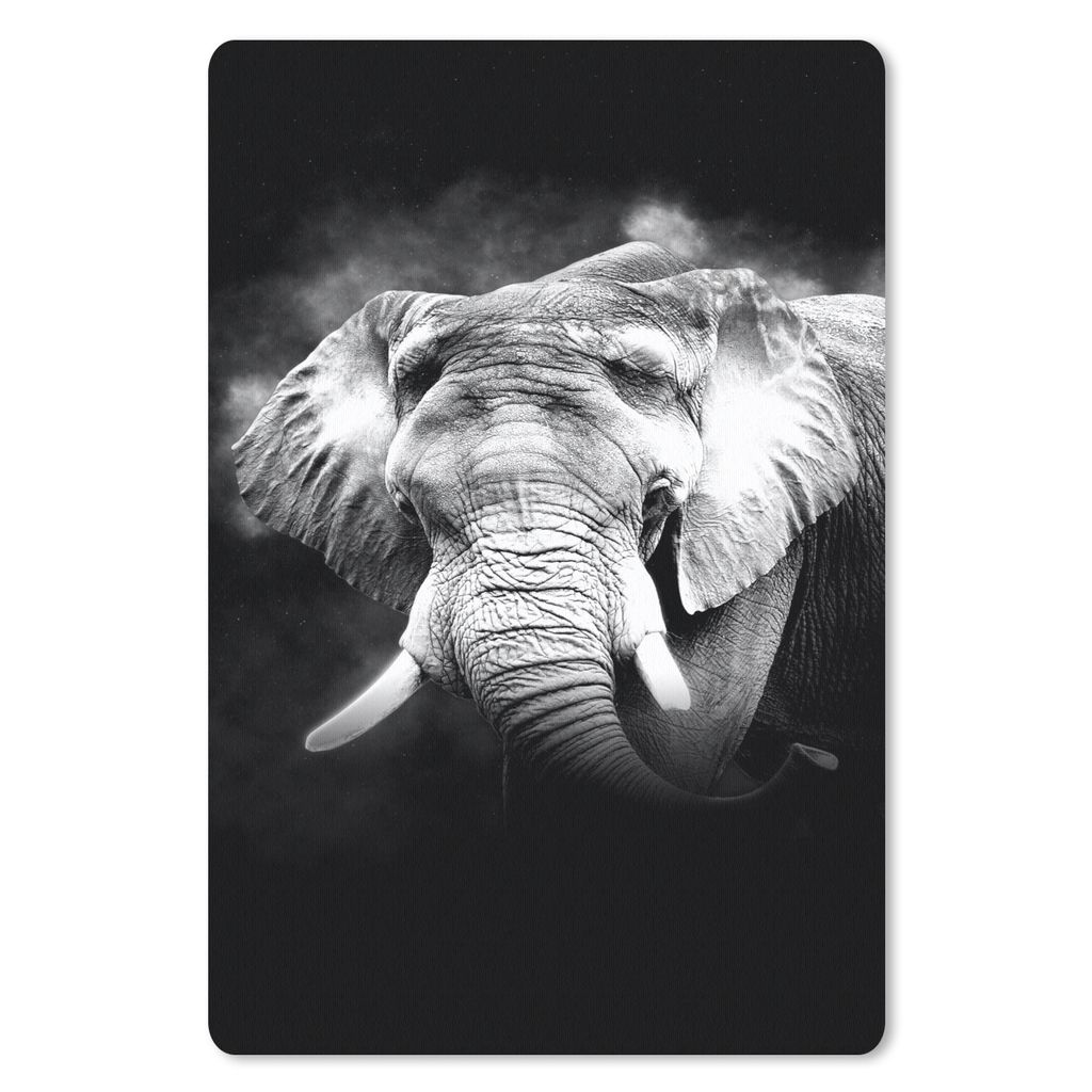 MuchoWow Mauspad Mousepad Elefant im Nebel vor schwarzem Hintergrund - schwarz und weiß 18x27 cm - Mousepads - Maus Mat - Pad - Mausunterlage