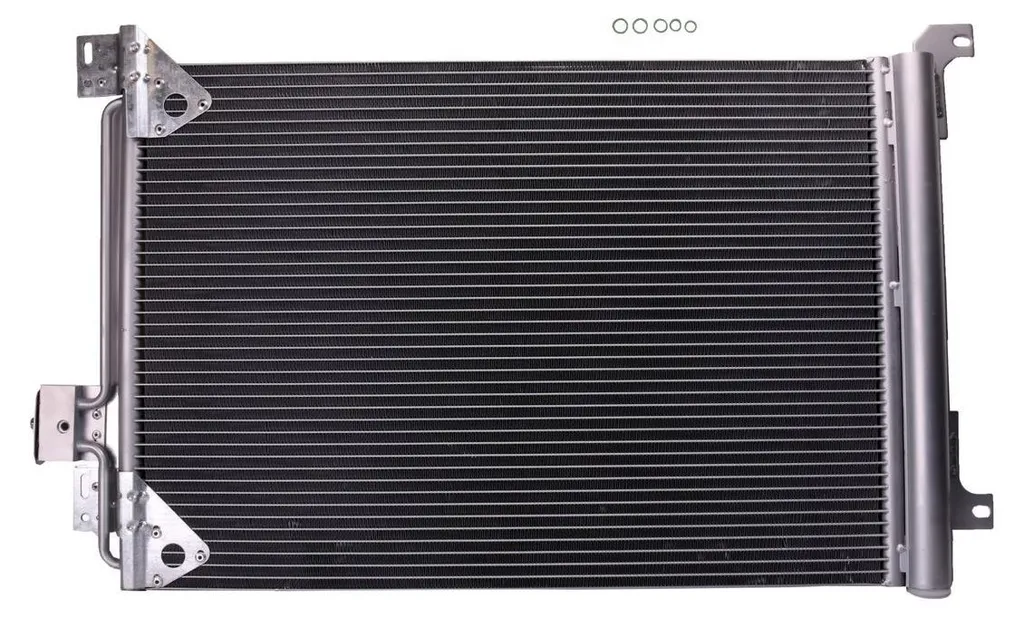 Radiateur de climatisation BOSCH pour camion IVECO STRALIS 649mm