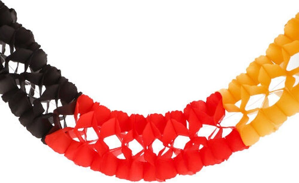 10 Girlande, Papier Ø 16 cm · 4 m "Deutschland" schwer entflammbar