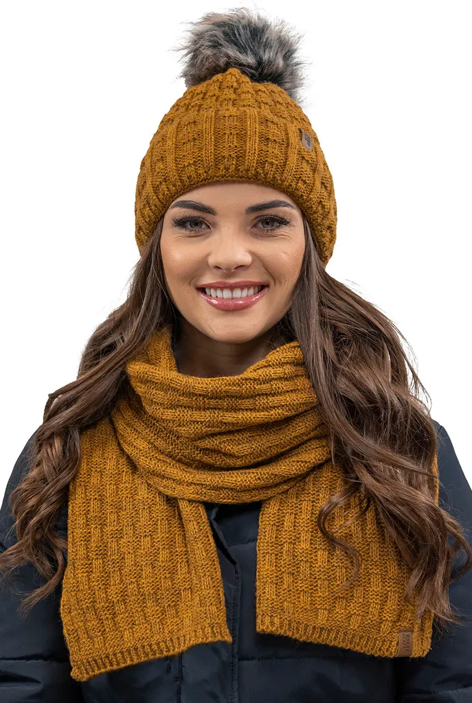 Vivisence Cappello Donna Giallo Scuro con Pompon: Caldo per Inverno - 3