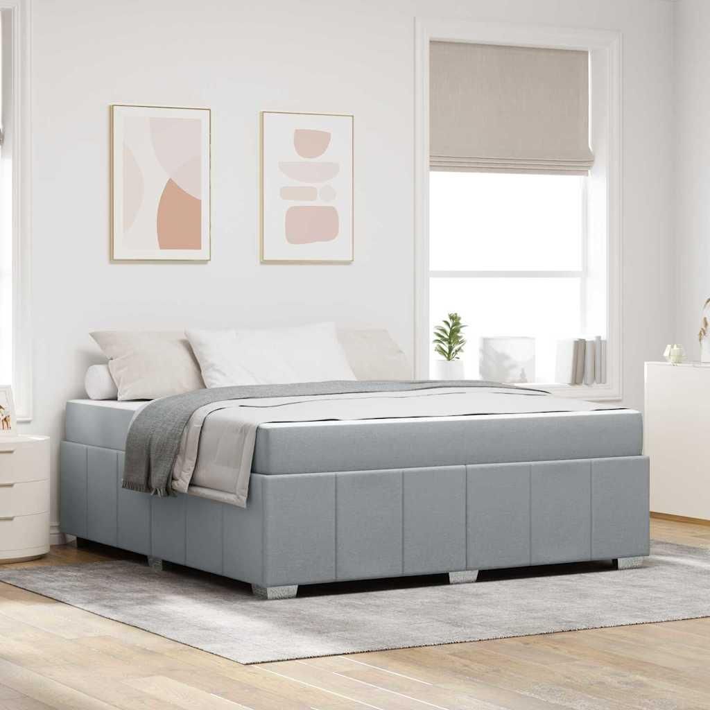 Möbel Bettgestell Hellgrau 180 x 200 cm Stoff - Klassische Betten 3398300
