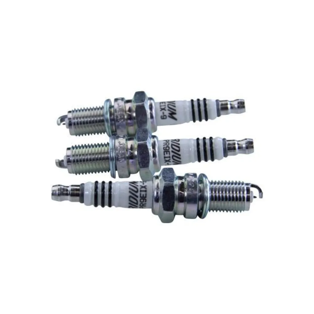 Set 3 Candele NGK DPR9EIX-9 Iridium - Affidabilità per Lunghi Viaggi
