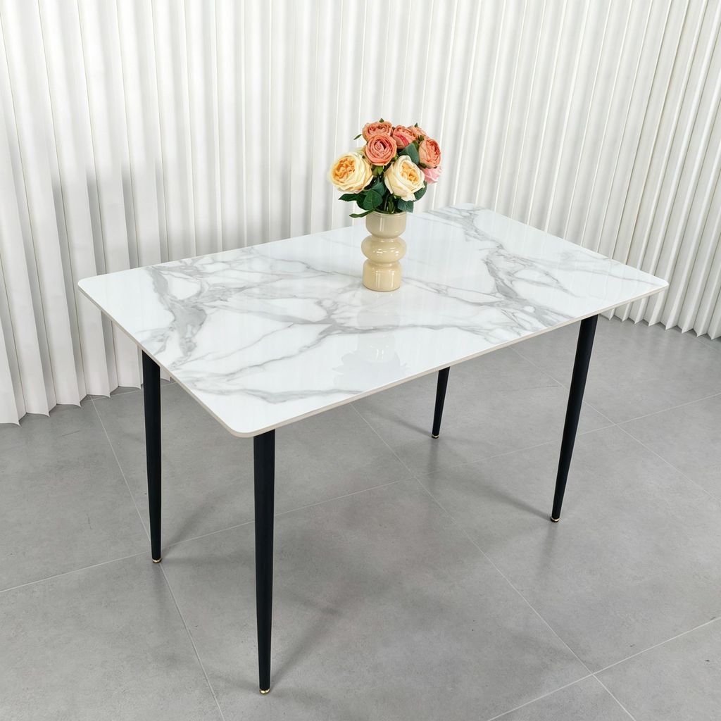 FATIVO Esszimmertisch Marmor 120x70x76 cm – Skandinavischer Produktbild 