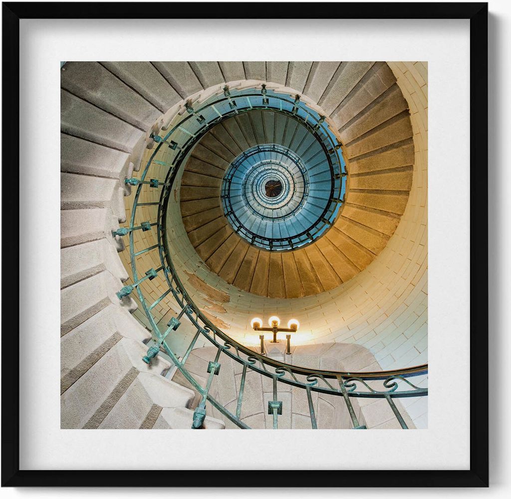 Gewundene Treppe– Wandbild mit Rahmen – Gerahmtes Bild – Wanddekoration – 50x50 cm – Schwarz Rahmen
