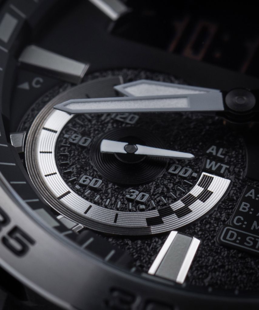 Casio Edifice Bluetooth Herrenuhr ECB-40P-1AEF Armbanduhren