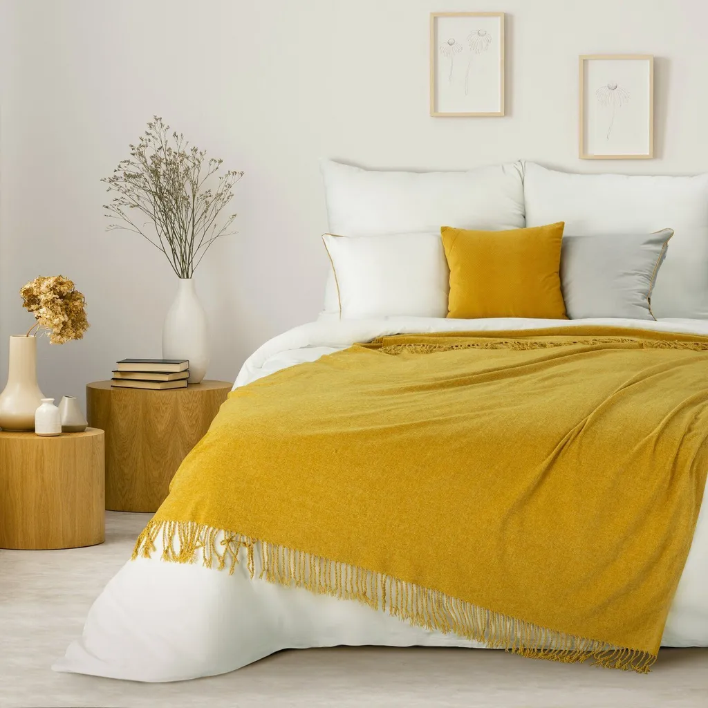 Zoomlie - Coperta in maglia beige con frange nappe, 130 x 170 cm, calda e leggera coperta di lusso per divano letto e poltrona, colore giallo, 130 x
