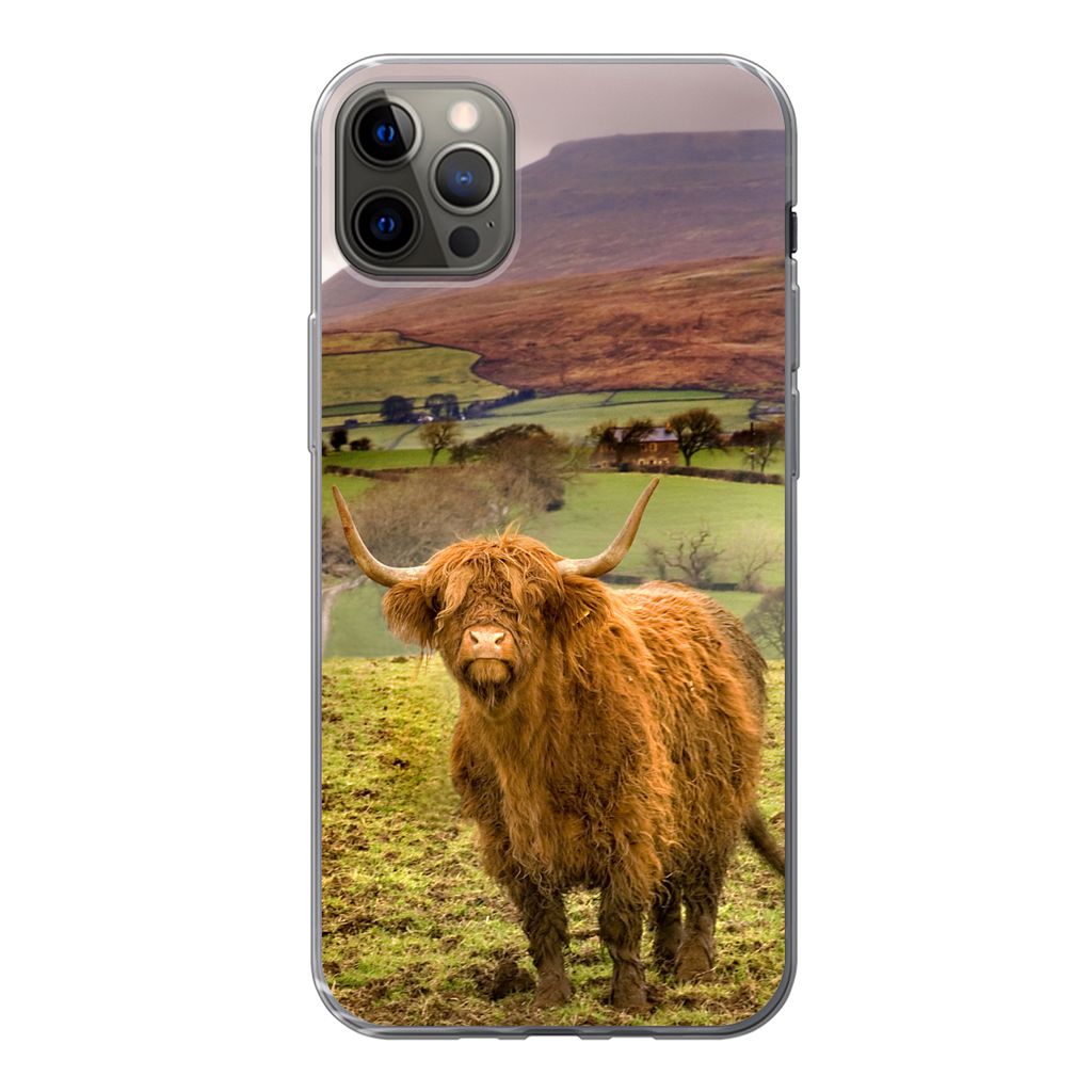 MuchoWow Handyhülle Schutzhülle Hülle für iPhone 13 Pro Max Schottischer Highlander - Berg - Herbst Silikon Softcase Handy Hülle - Mobiltelefon