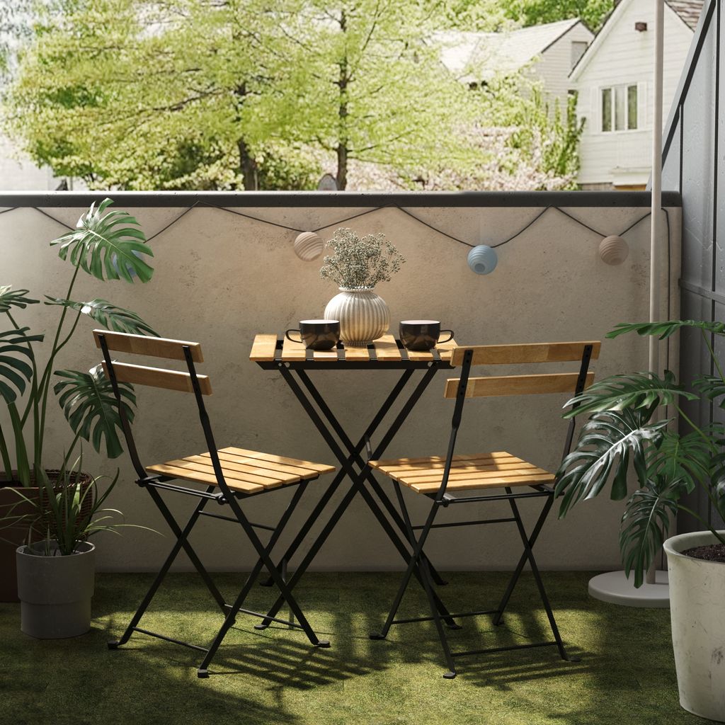Bistroset ‘Bovino’ 3-tlg. Set aus einem Tisch und 2 Stühlen Akazienholz Stahl