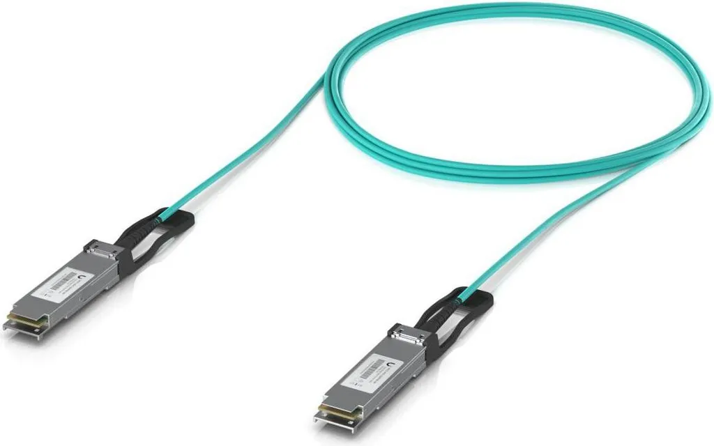 Ubiquiti QSFP28 Direct Attach 100 Gbps à Portée Étendue pour Datacenter