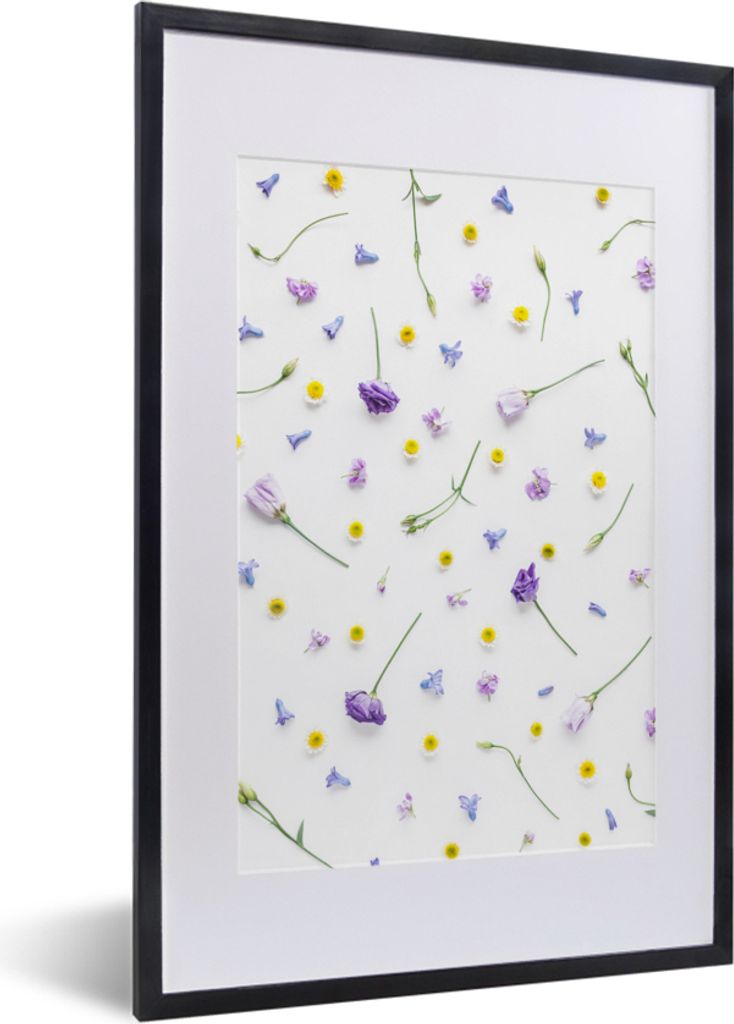 MuchoWow MuchoWow Gerahmtes Poster Blumen - Lila - Gelb 40x60 cm - Poster mit zchwarzem Bilderrahmen - Poster in Rahmen