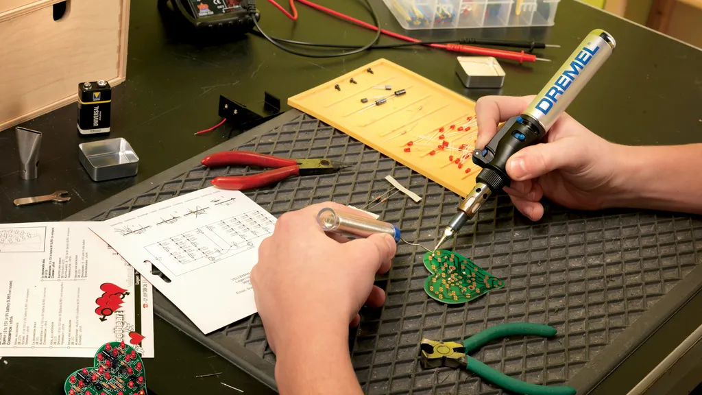 Dremel Versatip 2000 JA Fer à souder sans fil pour brasage et découpe - 6
