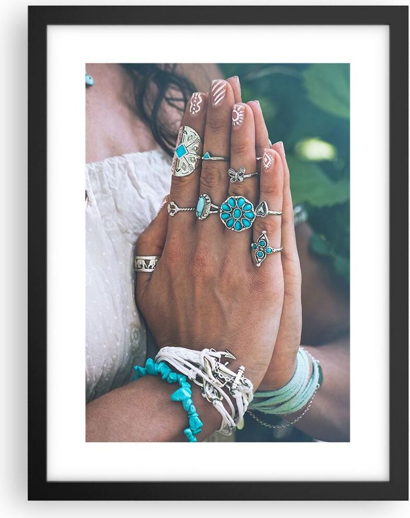 Gerahmtes Poster - Schwarzer Rahmen - Hände Schmuck Boho - 30x40 cm - Wand Bild - Wanddeko - Wandbilder - Kunstposter - Wandposter - Bilderrahmen ...