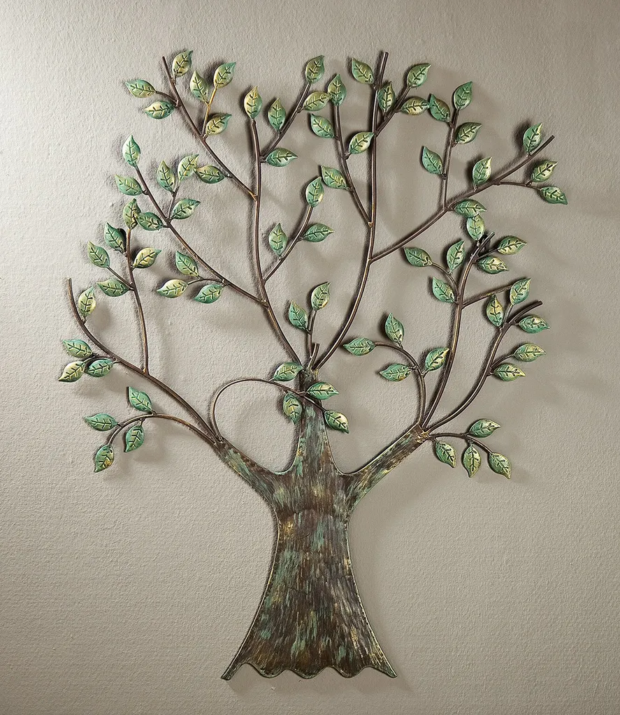 Arbre mural en métal Gilde avec finitions artisanales et effet 3D chic