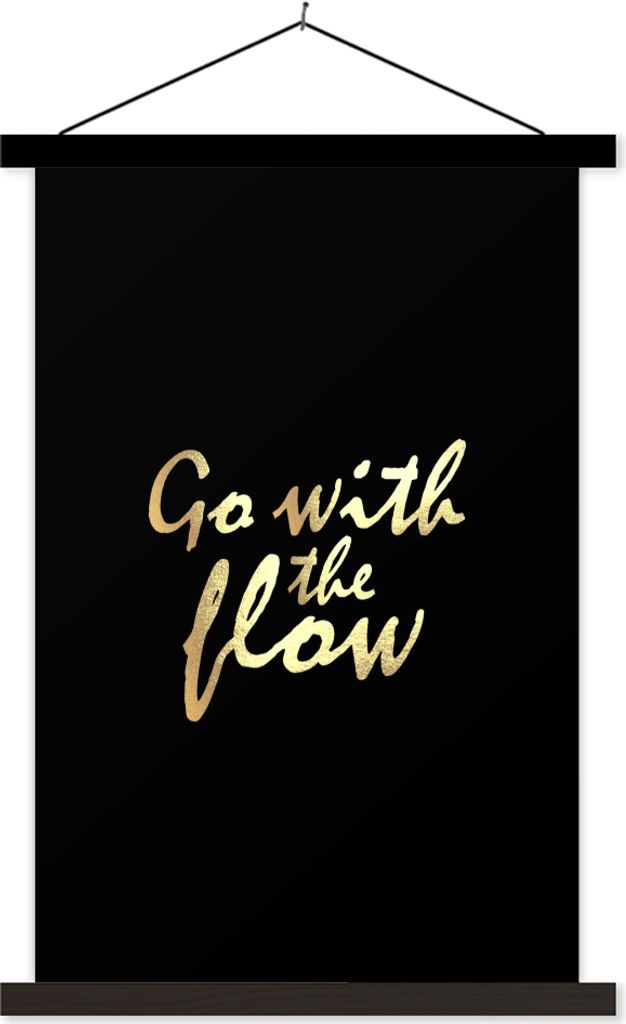 MuchoWow Textilposter Zitate - Entspannen - Gold - Schwarz 60x90 cm mit schwarzem Rahmen - Poster Wohnzimmer