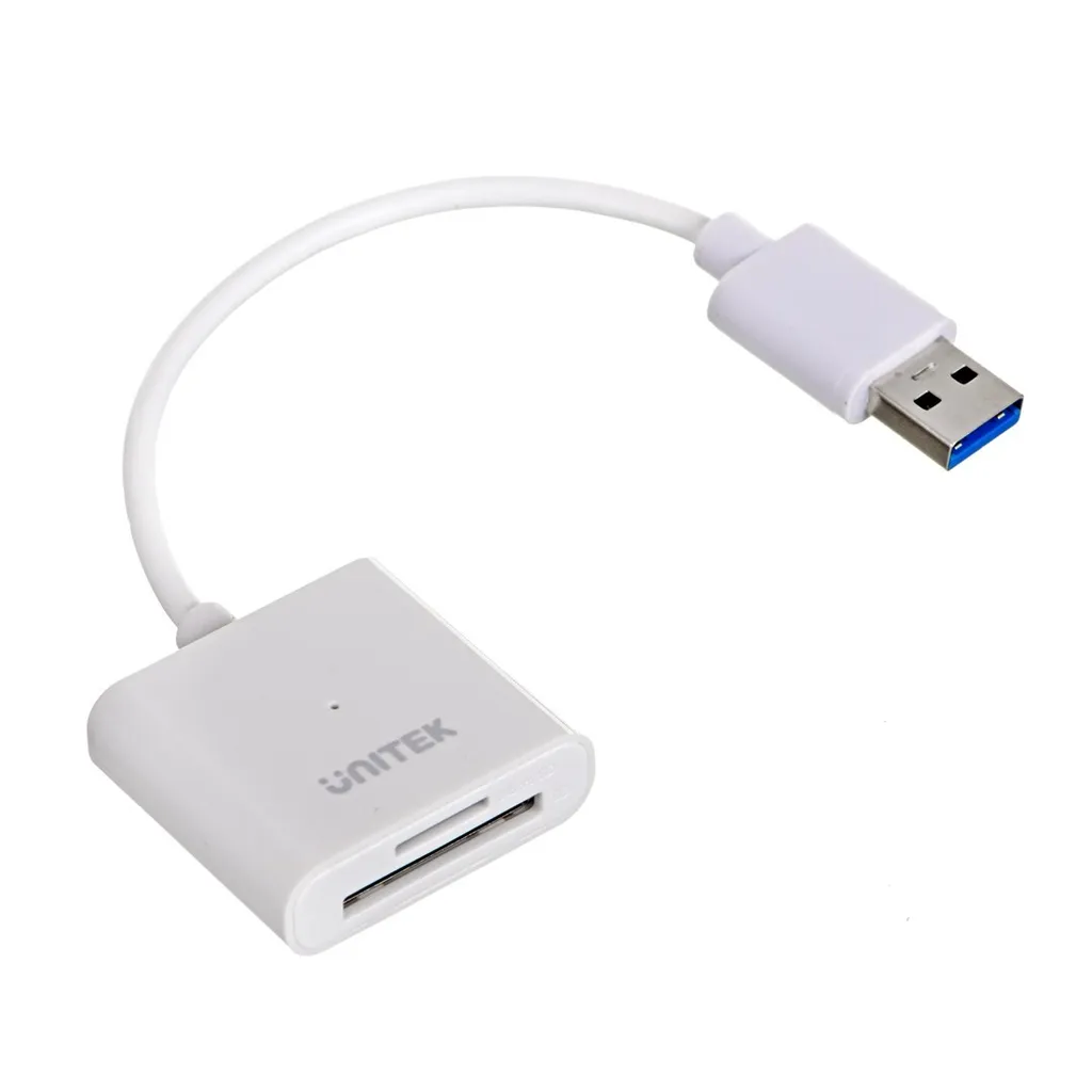 Unitek USB 3.0 Card Reader: Design e Performance per SD / MicroSD