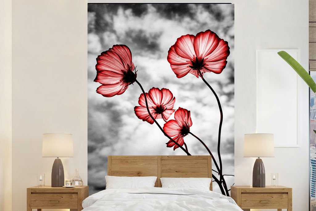 MuchoWow Fototapete für Wohnzimmer oder Schlafzimmer Wandtapete Vinyl Motivtapete Blumen - Schwarz - Weiß - Rot - 195x300 cm - Das Hintergrundbild