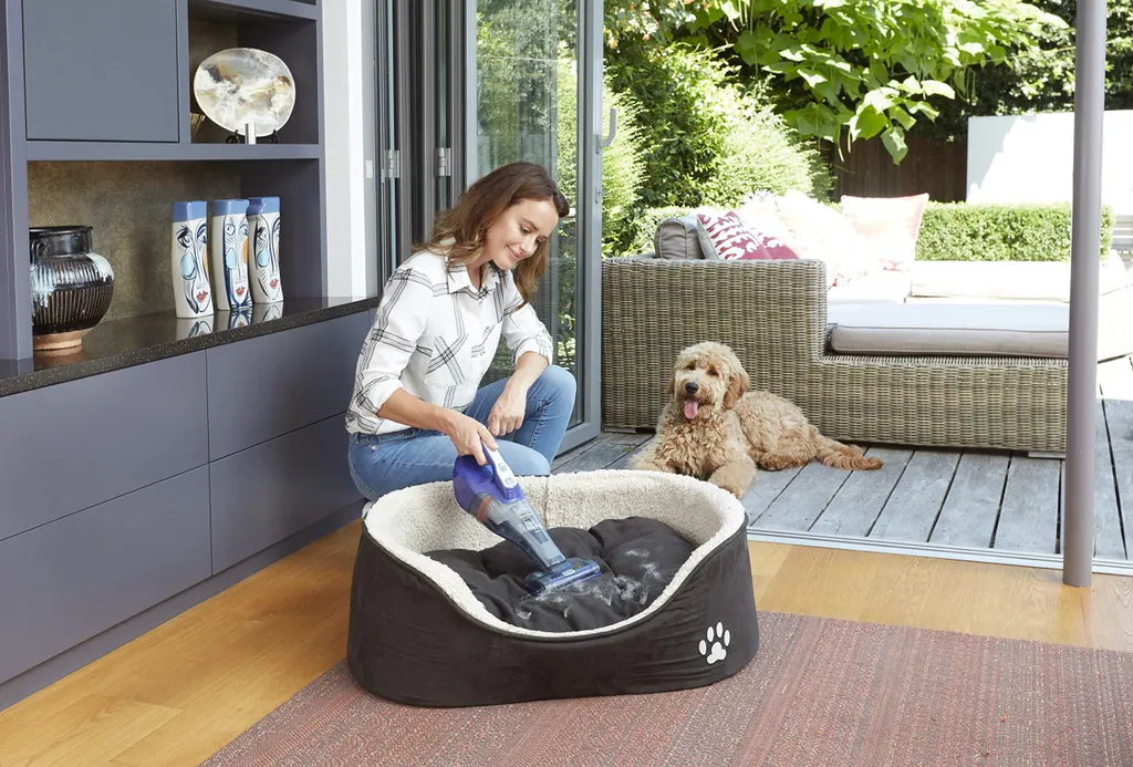 Aspirateur à main Black & Decker DVB 315 JP sans fil 12V - 6