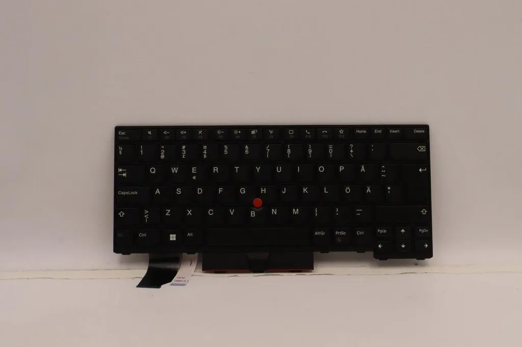 Clavier Lenovo Full Noir Disposition Suédoise - Pièce de Rechange PC
