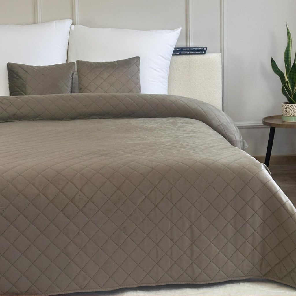 Tagesdecke Steppdecke Bettüberwurf Zweiseitige Samt Velvet Amarante Taupe 010 180x220+2x 40x40