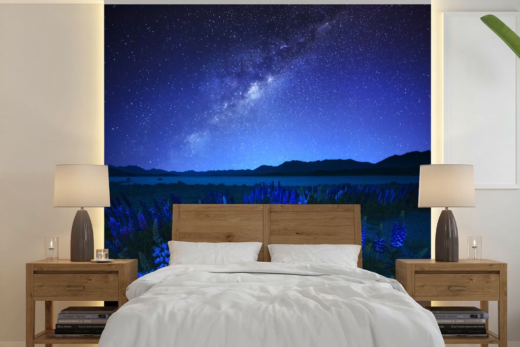 MuchoWow Fototapete für Wohnzimmer oder Schlafzimmer Wandtapete Vinyl Motivtapete Sternenhimmel - Milchstraße - Blumen - 240x240 cm - Schlafzim...