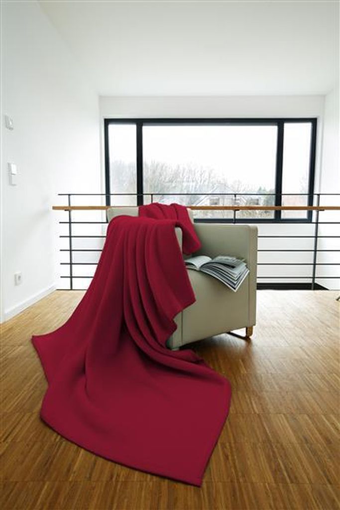 Biederlack Wohndecke Uno Soft in 150x200 cm in der Farbe samtrot 693600